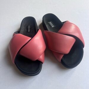 ROAM Foldy Puffy Sandals Slides Slip On Rose Pink red Shoes